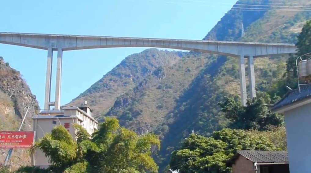 Laowohe Bridge